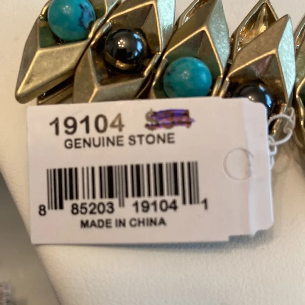 Cookie Lee NWT elastic Bracelet old gold color with genuine stones